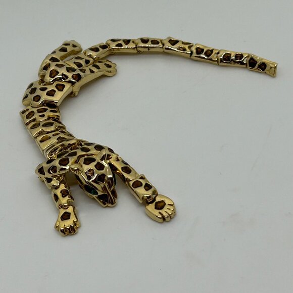 Vintage Gold-Tone Leopard Shoulder Brooch Green Rhinestone Eyes Articulated Body - Picture 2 of 16